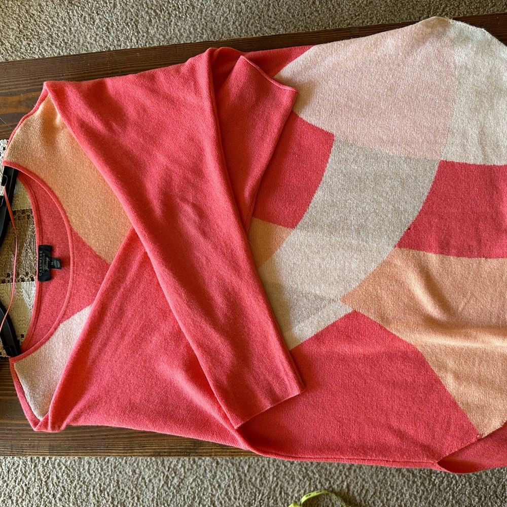 Colorful Abstract Cashmere Sweater - Picture 6 of 6
